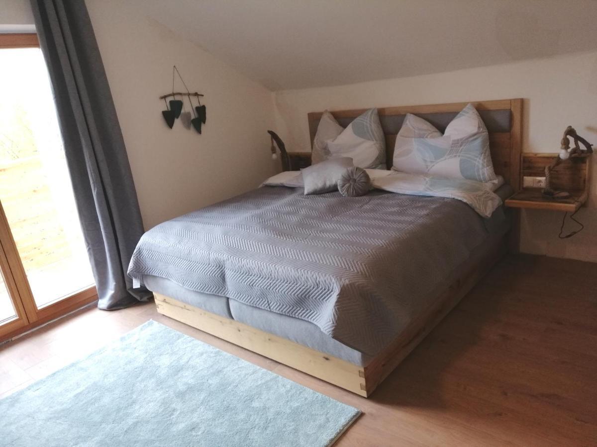 Fewo Fabiella Mit Balkon Millstatt Buitenkant foto